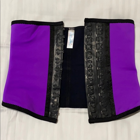 Waist trainer - Picture 2 of 4